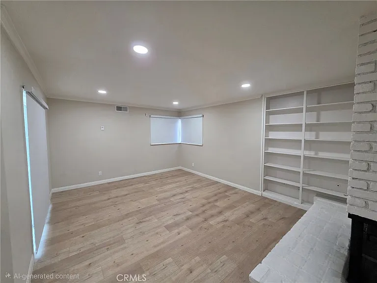 12401 Archwood St #1 — Photo 9