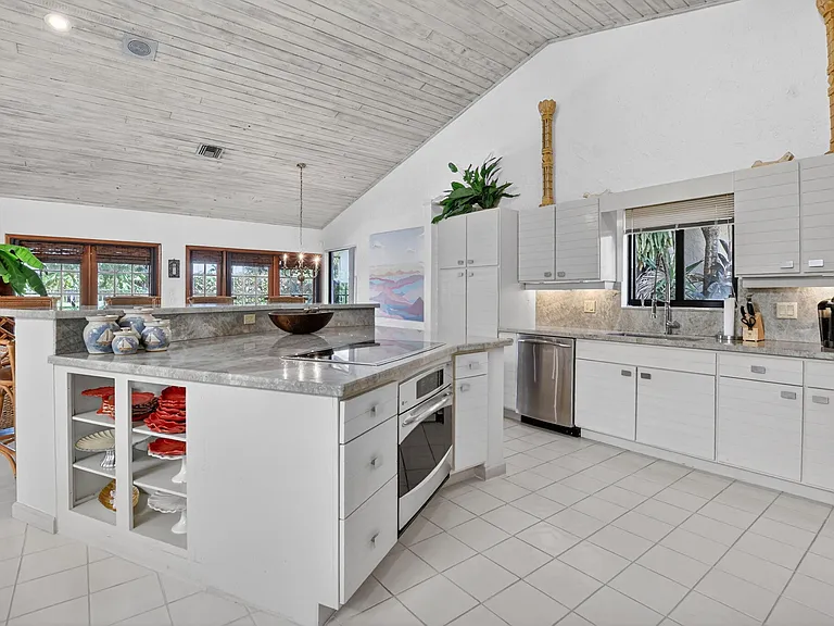 22519 Esplanada Cir W #W — Photo 23