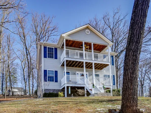 2487 Cifax Rd, Goode, VA 24556