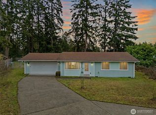 8926 Quinault Loop NE, Olympia, WA 98516