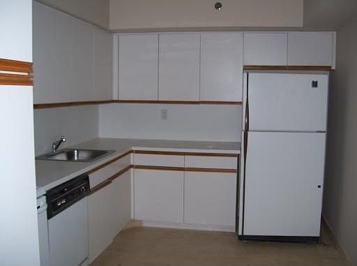 2nd image of 3600 Mystic Pointe Dr APT 1611