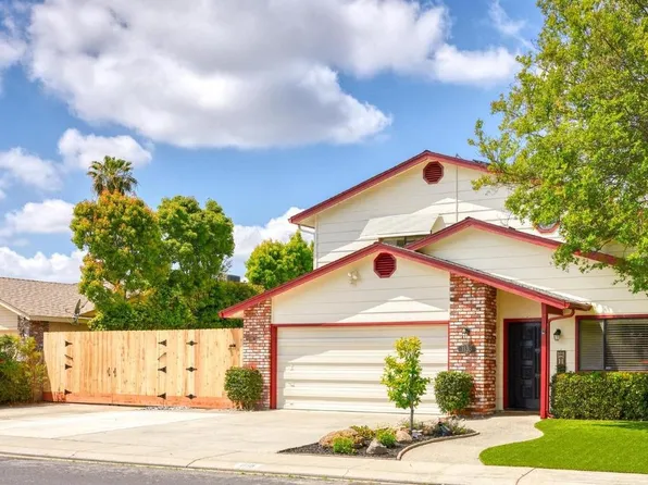 1135 Eagle Ln, Manteca, CA 95337