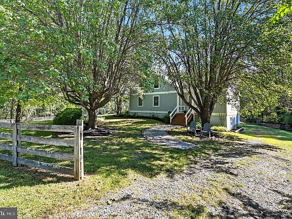 2nd image of 377 Rainbow Way