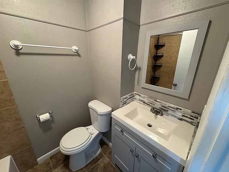 226 S Carr Ave — Photo 12