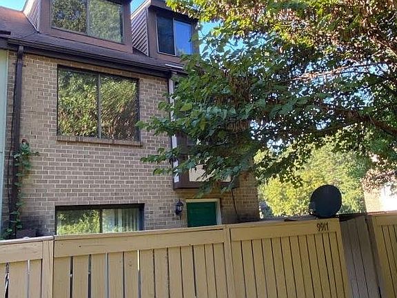 4th image of 9917 Forest View Pl