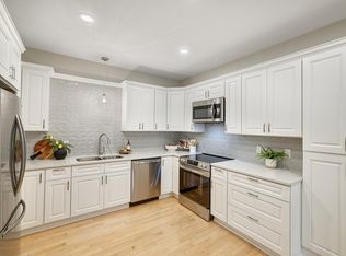 1830 Eagle Ridge Dr APT 2005, Mendota Heights, MN 55118
