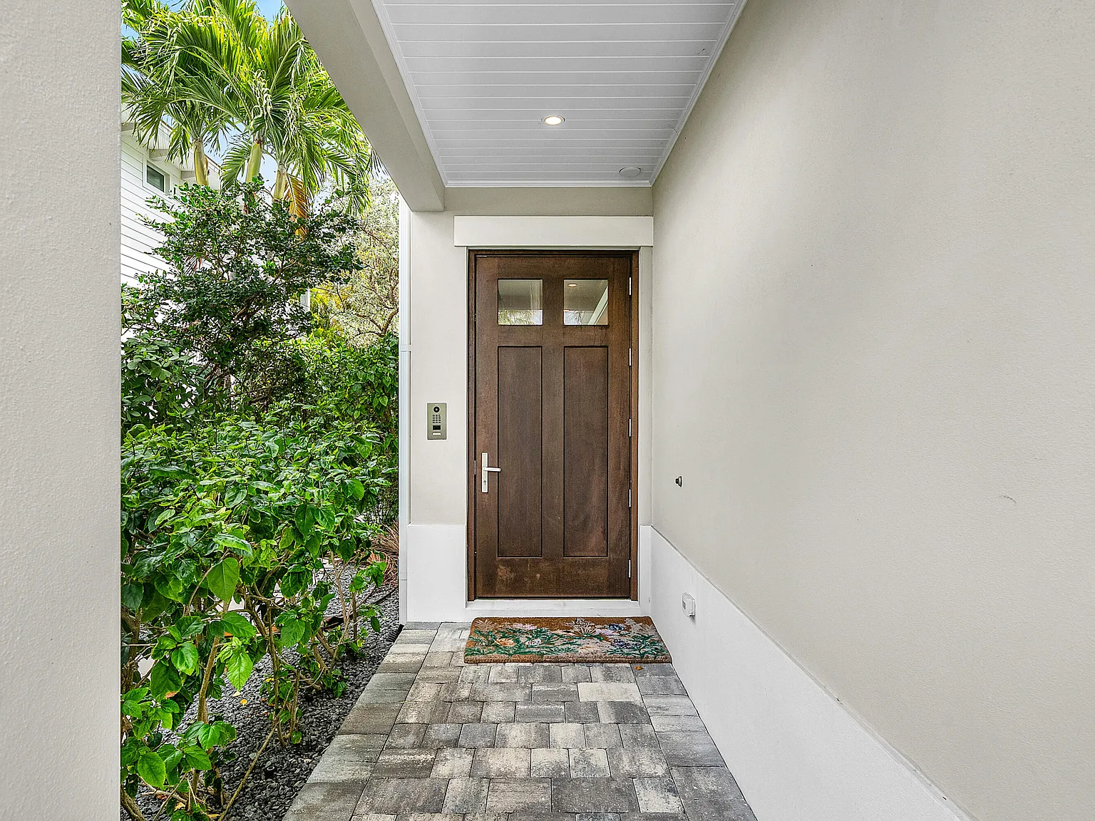 3 bed, 3.5 bath, 2860 sqft, $25,000 — Photo 4