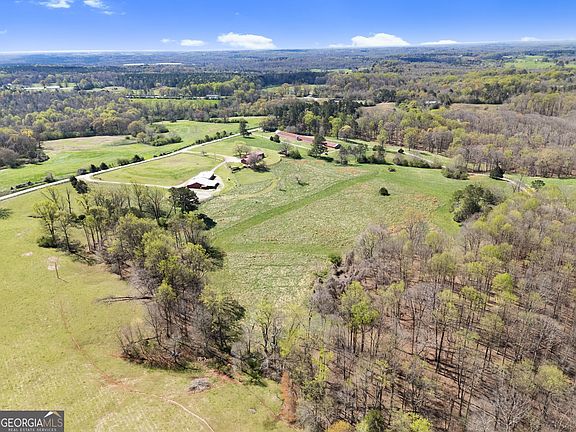 5th image of 1646 Mitchell Rd