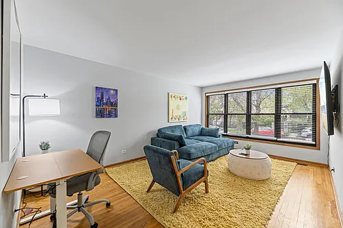 2034 W Berteau Ave #ID1229889P Photo 1