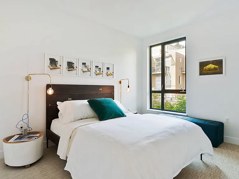 1300 22nd St #421 — Photo 13