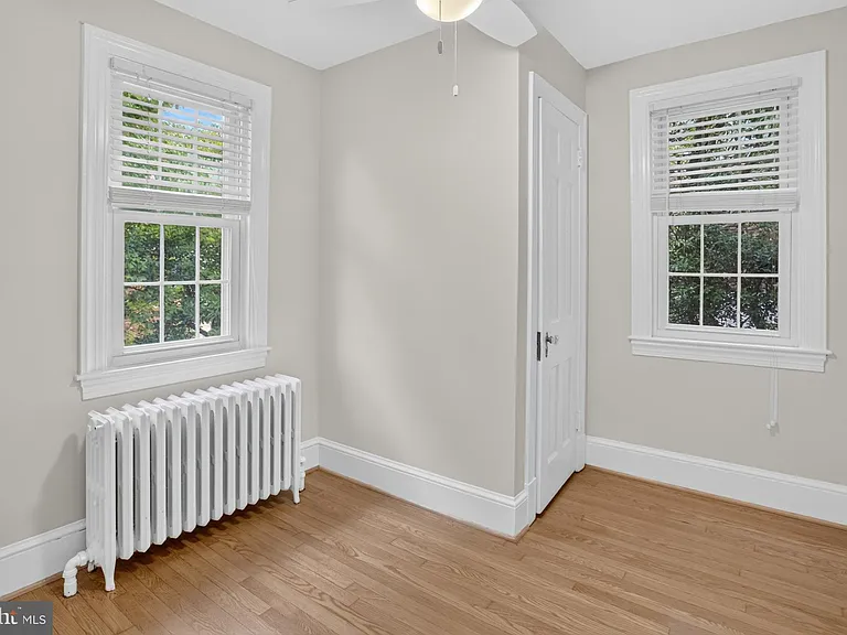 4705 Hunt Ave — Photo 21