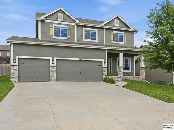 4801 N 181st St, Elkhorn, NE 68022