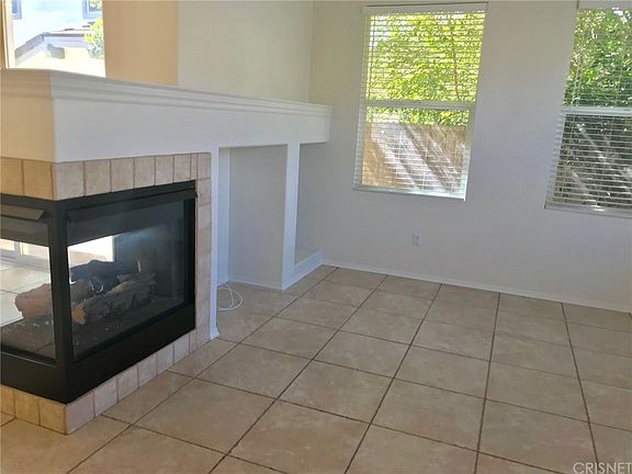 4th image of 11434 Vineland Ct