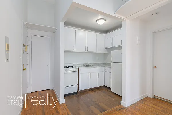 Rented by D'Andrea Craig Realty | media 3