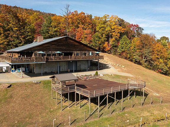 3rd image of 1376 Wyatt Mountain Rd