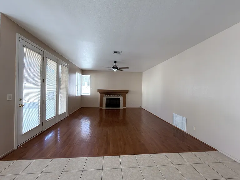 7620 Marluna Ct — Photo 8