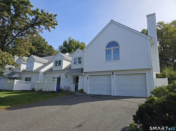 85 Quarry Ridge Road #85, Washington, CT 06777