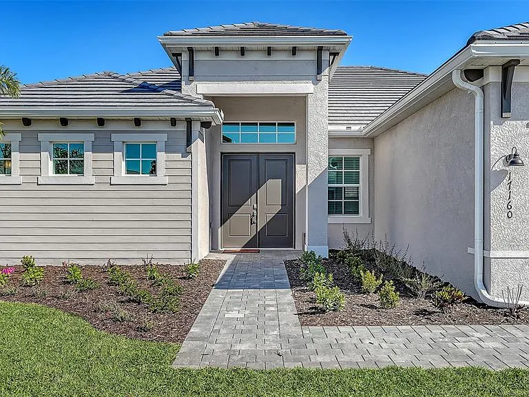 17160 Albatross Rd — Photo 3