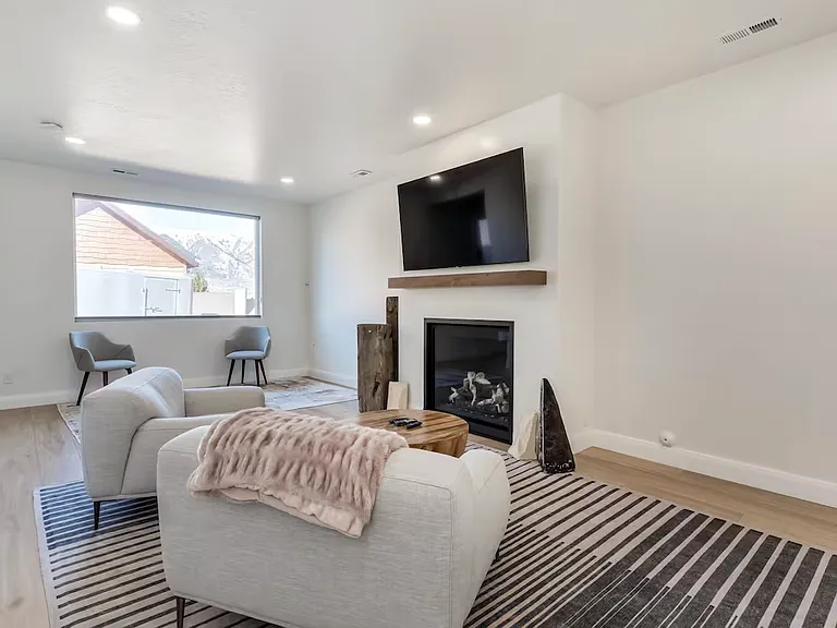 3555 N Creekside Way — Photo 17