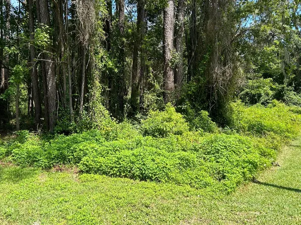 1 109th Dr, Live Oak, FL 32060