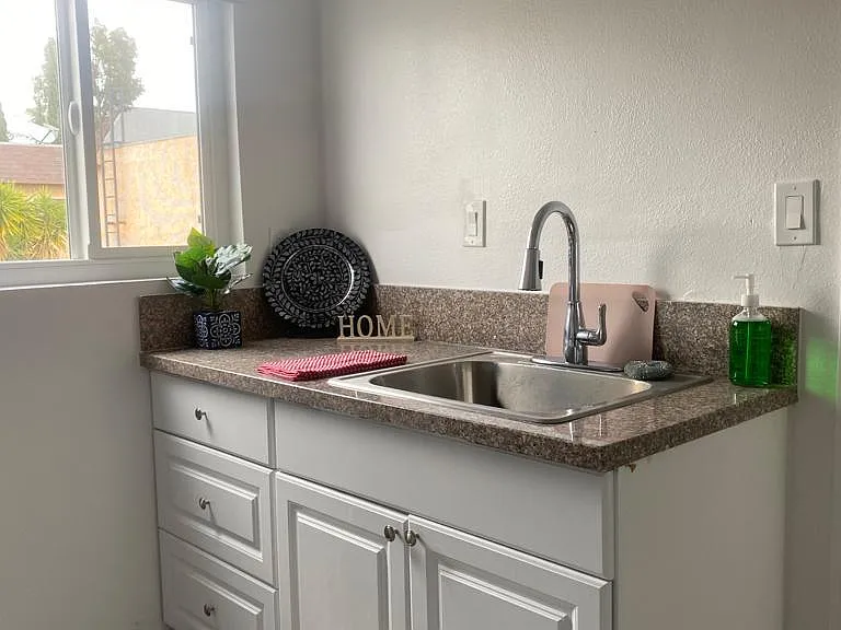 13238 Maclay St #7 — Photo 3