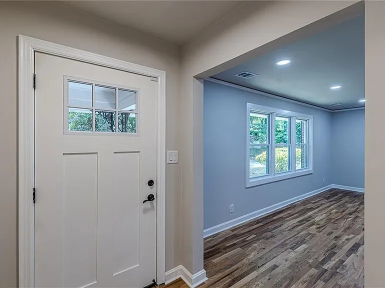 1624 Dodson Dr SW — Photo 6