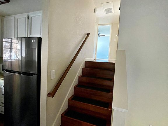 4th image of 4845 Pine Forest Pl