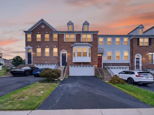 16667 Danridge Manor Dr, Woodbridge, VA 22191