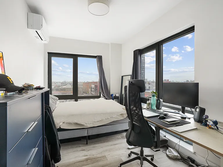 1510 Gates Ave #802 — Photo 8