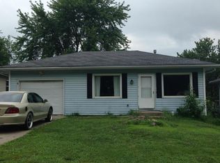 518 E State St, Marshall, MO 65340