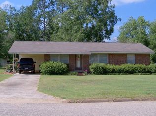 225 Bryant St, Brundidge, AL 36010