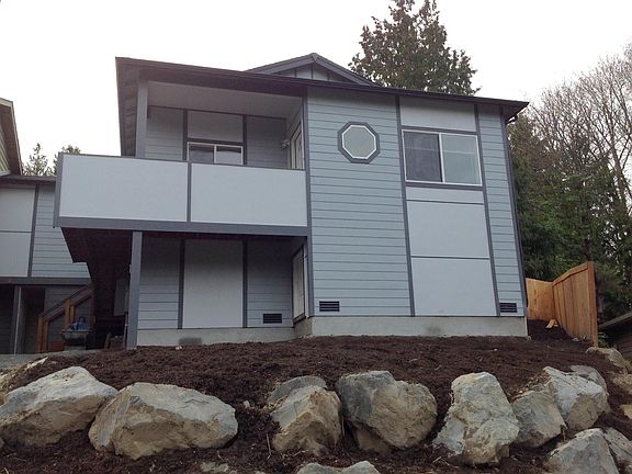 3rd image of 1741 NE Brockman Pl