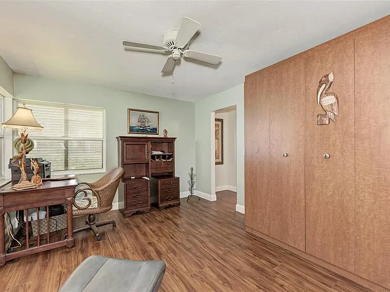 3126 Meadow Run Dr — Photo 32