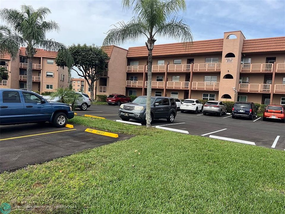 9721 Sunrise Lakes Blvd APT 201, Sunrise, FL 33322 MLS F10420752