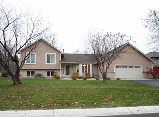 15125 82nd Ave N, Maple Grove, MN 55311