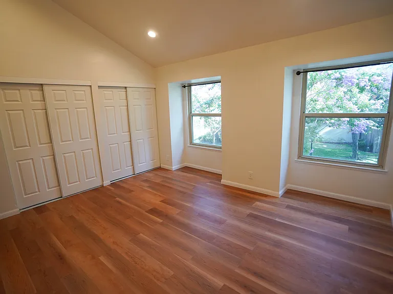 2396 Shoreside Ct — Photo 13