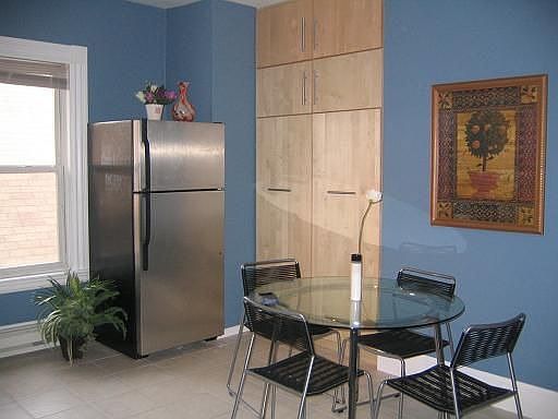 Dine-in Kitchen