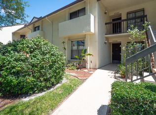 3329 Perimeter Dr, Greenacres, FL 33467