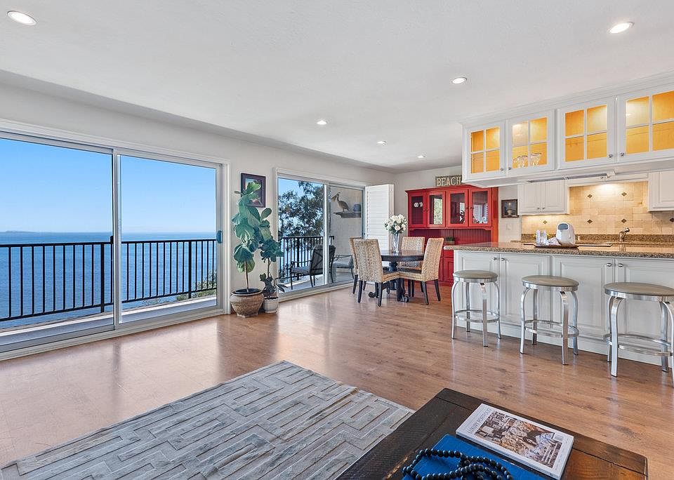 1st image of 870 Park Ave APT 309