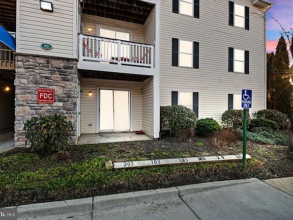 5th image of 93 Fern Oak Cir #93100