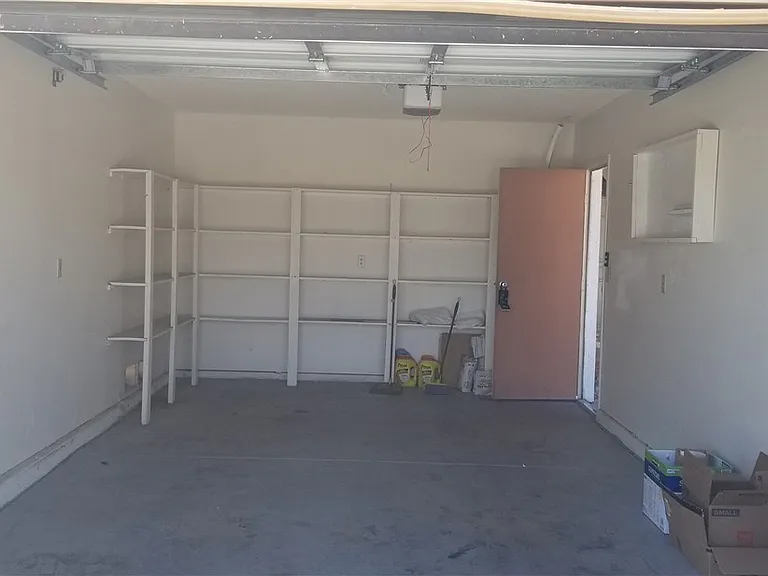7329 Lattimore Dr — Photo 6