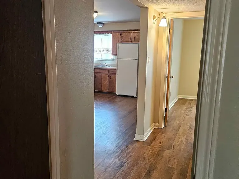 101 Trevino St #3 — Photo 4