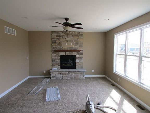 2nd image of 3254 S Badger Ct