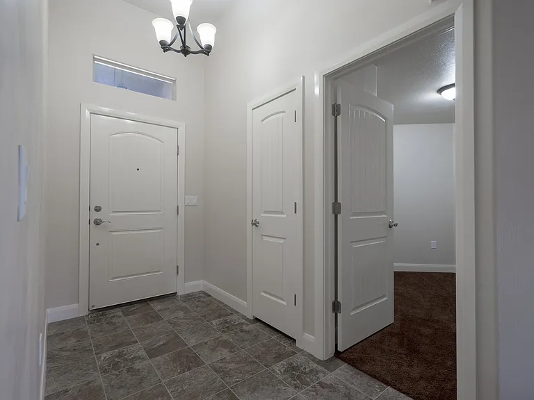 986 Camel Springs Dr — Photo 19