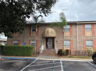 420 Banyon Tree Cir APT 102, Maitland, FL 32751