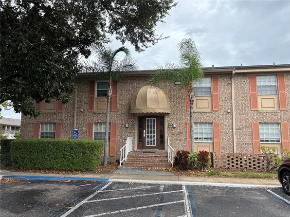 420 Banyon Tree Cir APT 102, Maitland, FL 32751