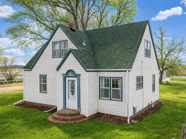 10550 New Prague Blvd, New Prague, MN 56071