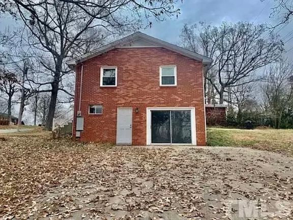 3rd image of 2103 Morningside Dr