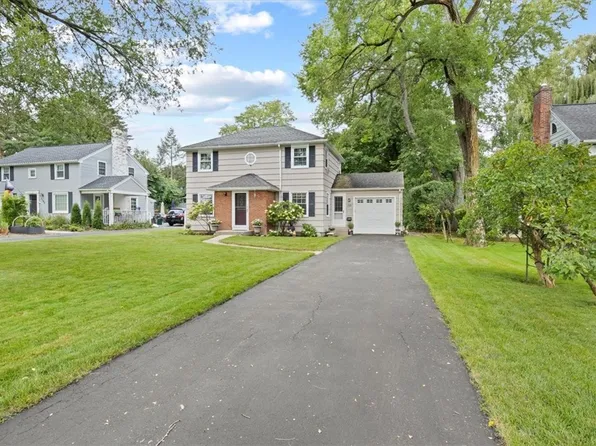 1135 Winton Rd S, Rochester, NY 14618