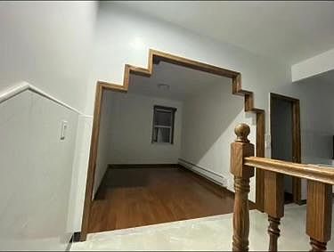 3rd image of 139-26 58th Ave #2